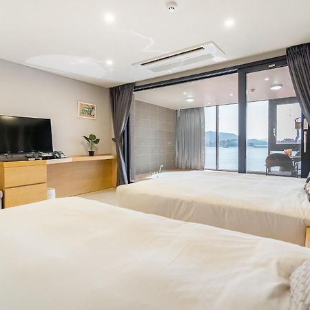 Arte Resort Spa&Pool Villa Sacheon Exterior foto